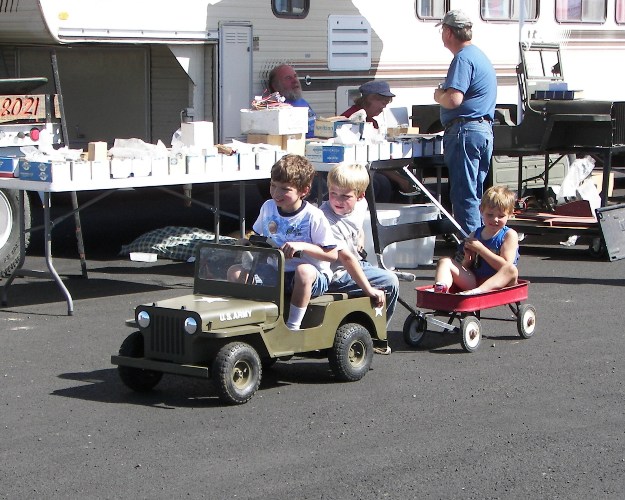 Photos: 2008 Jeeping Nomads 4×4 Swap Meet 7