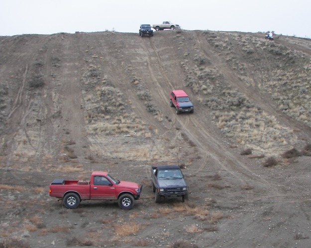 Photos: Yakima Valley Truck Club Slab Run 27