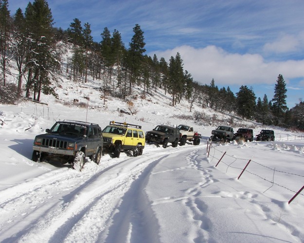 PHOTOS > EWOR: Newbie 4×4 Snow Wheeling at Ahtanum State Forest 2