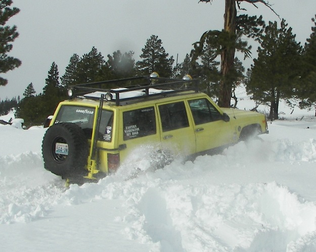 PHOTOS > EWOR: Newbie 4×4 Snow Wheeling at Ahtanum State Forest 19