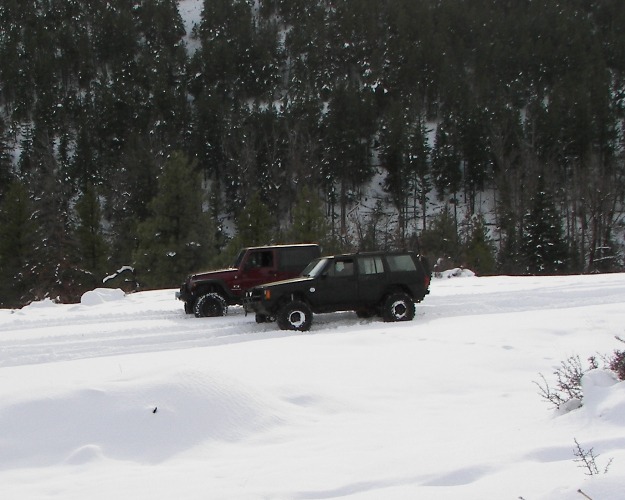 PHOTOS > EWOR: Newbie 4×4 Snow Wheeling at Ahtanum State Forest 24