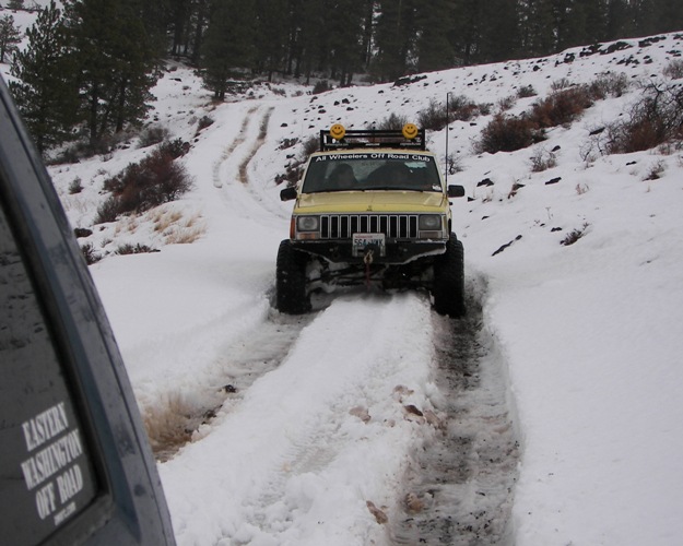 PHOTOS > EWOR: Newbie 4×4 Snow Wheeling at Ahtanum State Forest 49