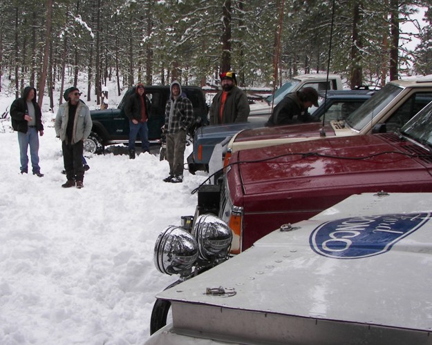 PHOTOS > EWOR Pine Mountain New Year 4×4 Snow Wheeling 21