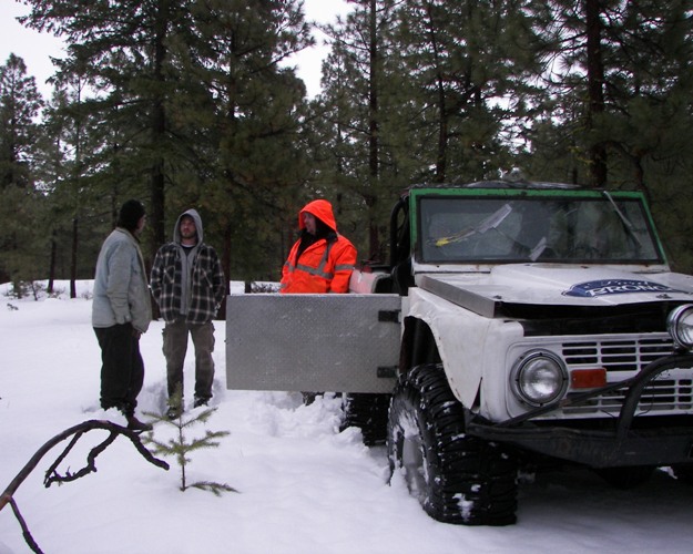 PHOTOS > EWOR Pine Mountain New Year 4×4 Snow Wheeling 47