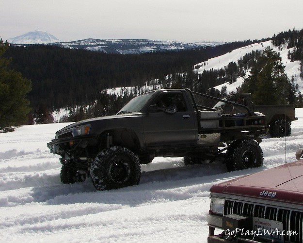 PHOTOS > EWOR: Spring Snow Wheeling at the Ahtanum State Forest 46