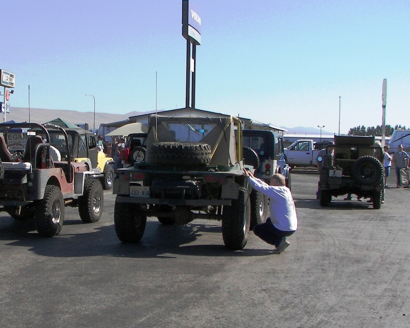 Photos: 2009 Jeeping Nomads 4×4 Swapmeet 8