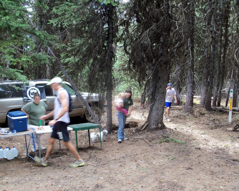 Photos: Grey Rock 50K Aid Station 20