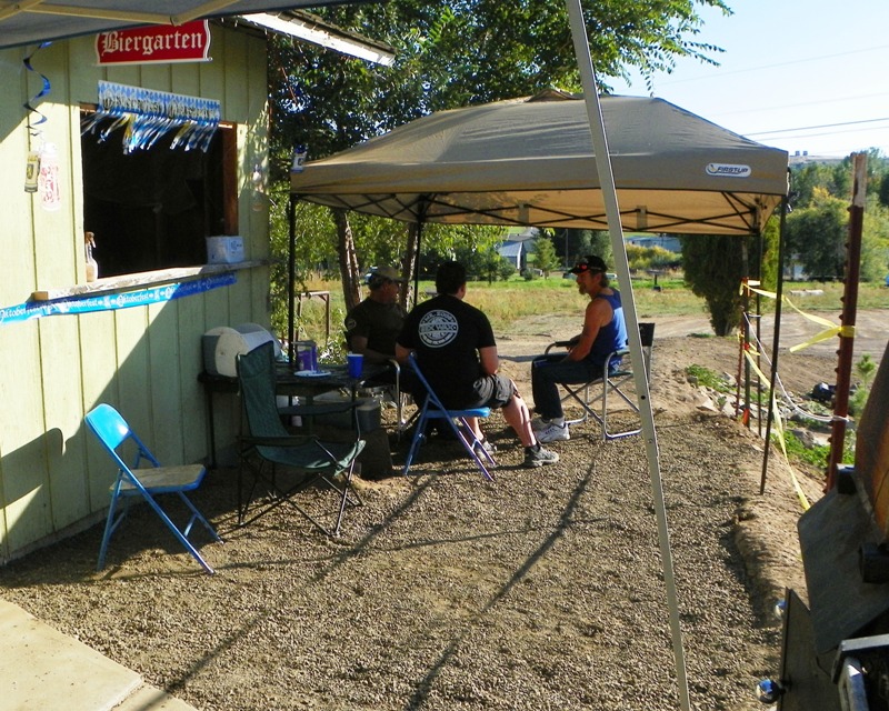 PHOTOS > 2010 Graham Family Farm Oktoberfest 13