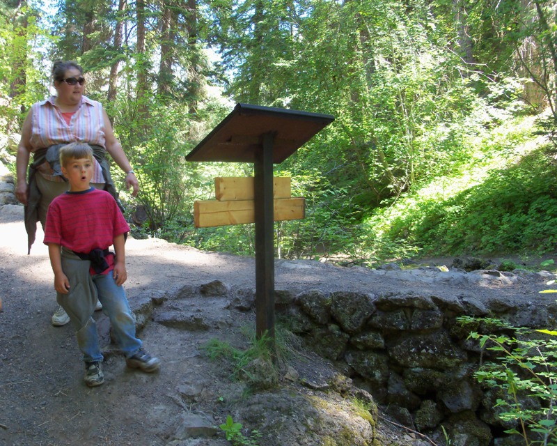 Photos: Boulder Cave Hike and Sightseeing Drive 9