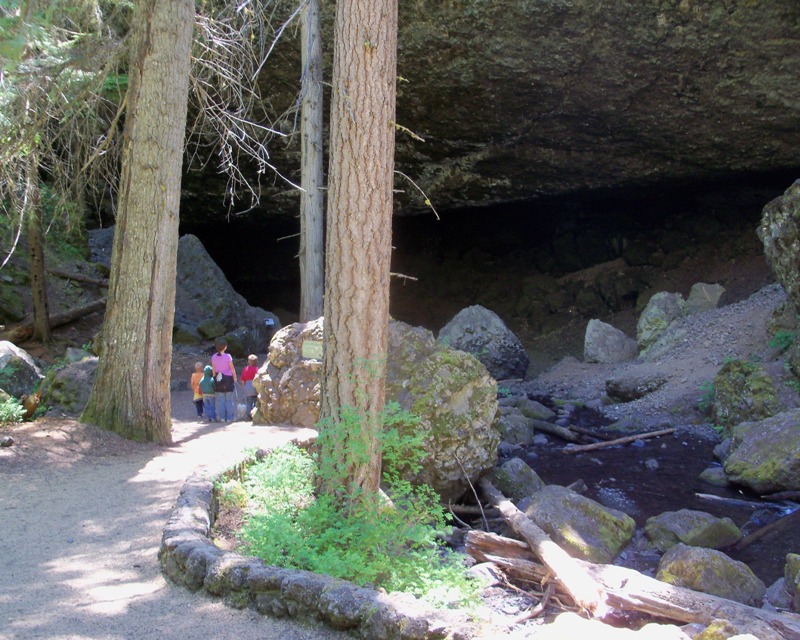 Photos: Boulder Cave Hike and Sightseeing Drive 12