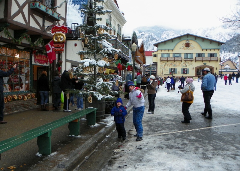 Photos: EWA Road Trip - Leavenworth Christmas Lighting Festival 21