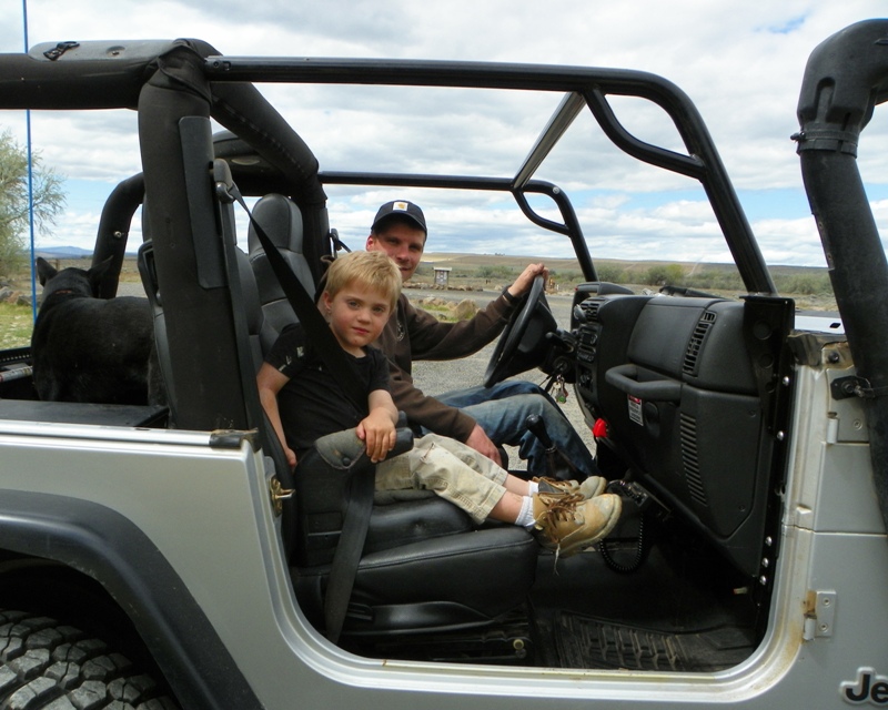 PHOTOS > EWOR: 2011 Beverly Dunes Clean-up & Camp-out 4