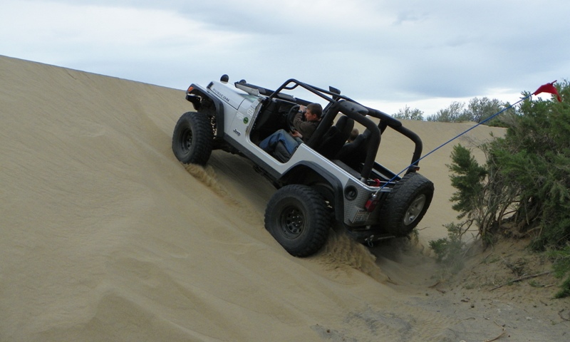 PHOTOS > EWOR: 2011 Beverly Dunes Clean-up & Camp-out 16