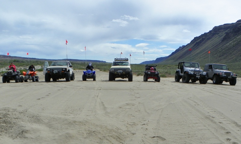 PHOTOS > EWOR: 2011 Beverly Dunes Clean-up & Camp-out 21