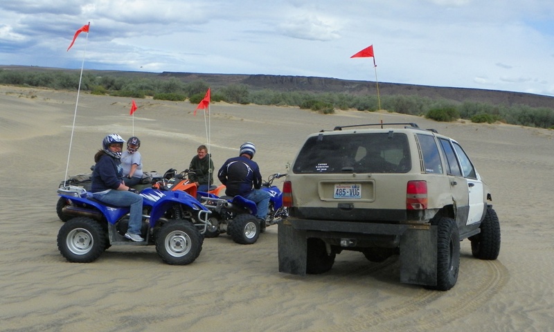 PHOTOS > EWOR: 2011 Beverly Dunes Clean-up & Camp-out 92