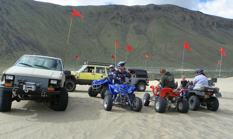 PHOTOS > EWOR: 2011 Beverly Dunes Clean-up & Camp-out 94