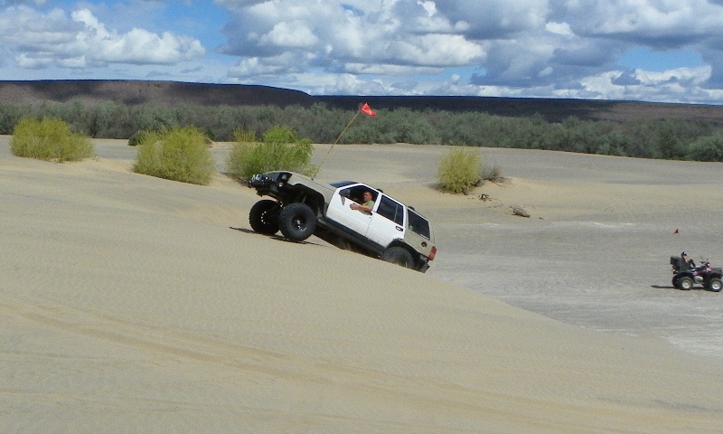 PHOTOS > EWOR: 2011 Beverly Dunes Clean-up & Camp-out 102