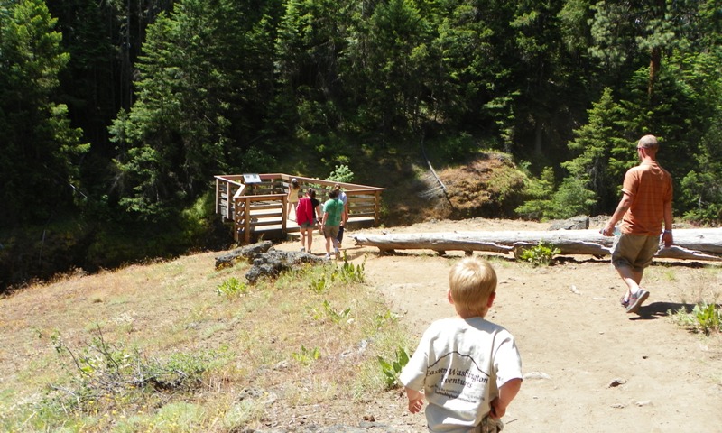 Boulder Cave Hike 8