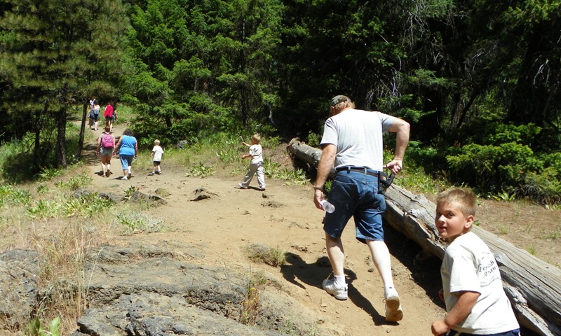 Boulder Cave Hike 15