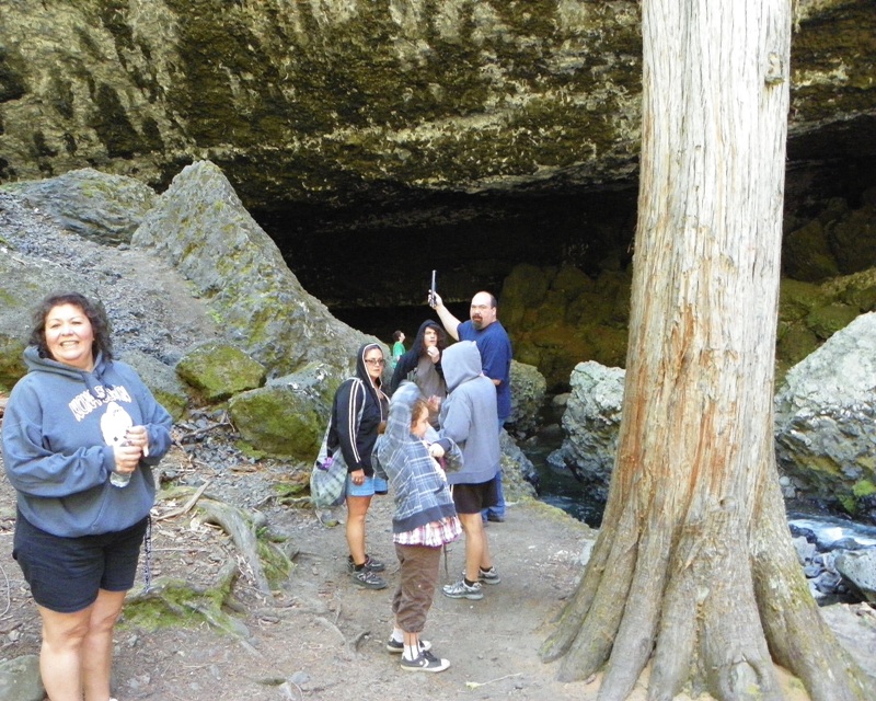 Boulder Cave Hike 32