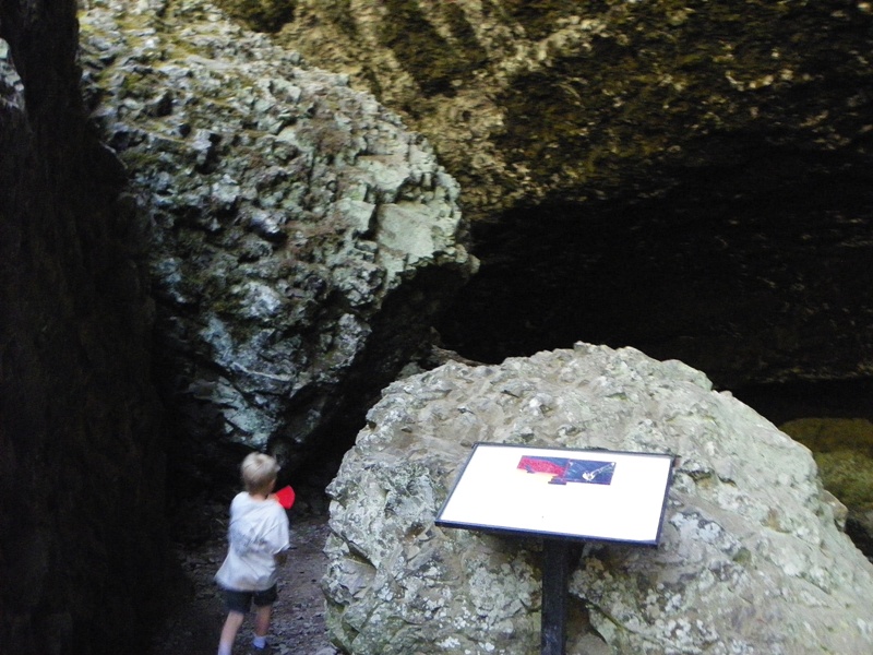 Boulder Cave Hike 33