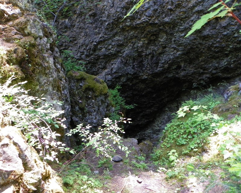 Boulder Cave Hike 58