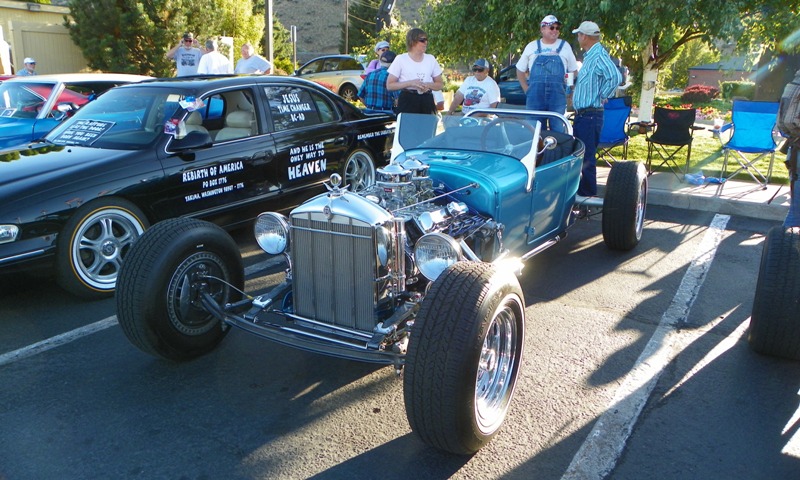 Hot Rods & Harleys 37