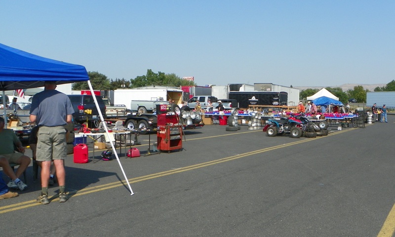 2011 Jeeping Nomads 4×4 Swap Meet 10