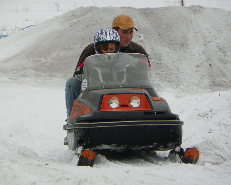 Snowmobile fun at Eastern Washington Adventures 27