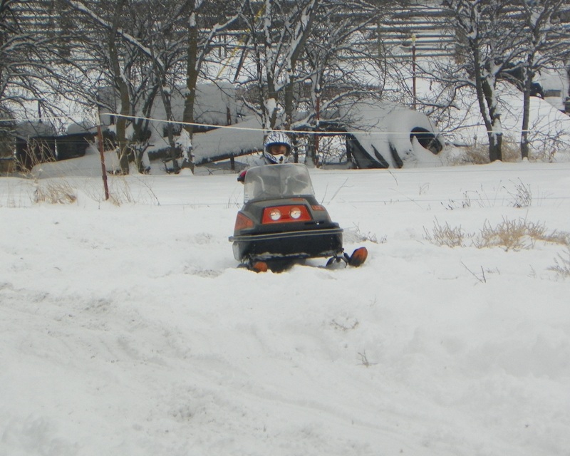 Snowmobile fun at Eastern Washington Adventures 33
