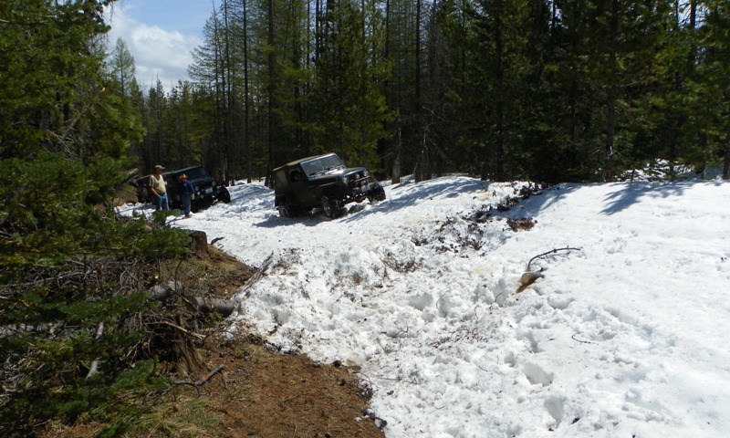 PHOTOS > EWA: Memorial Day 4×4 Snow Run at the Ahtanum State Forest 24