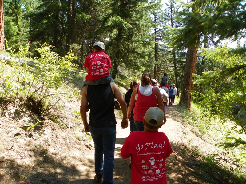 PHOTOS > EWA: Boulder Cave Hike & 4th of July Get Together 76