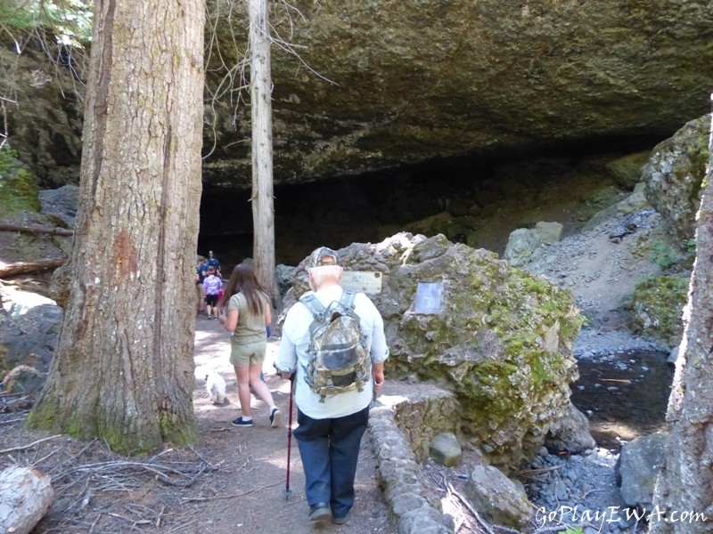 Boulder Cave