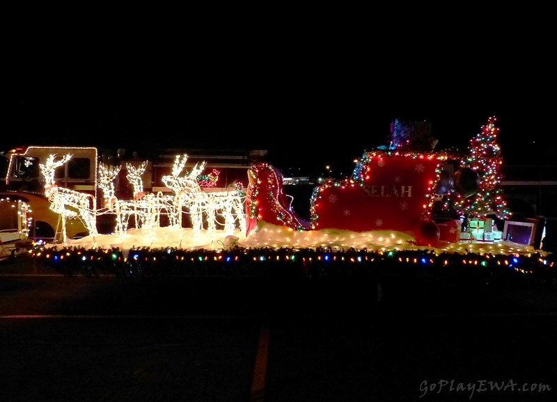 Selah Lighted Parade