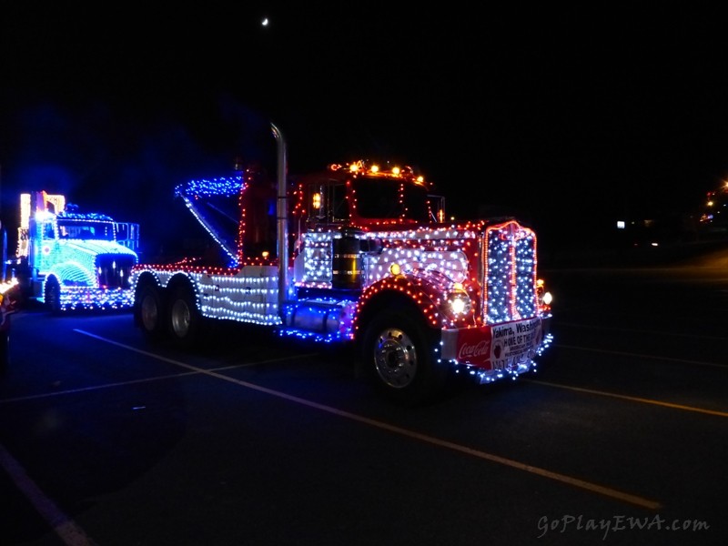 Selah Lighted Parade