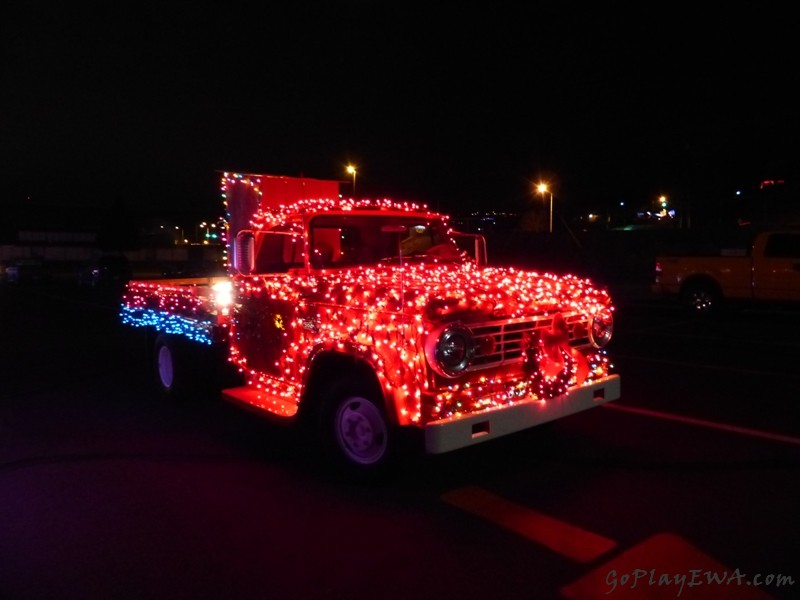 Selah Lighted Parade