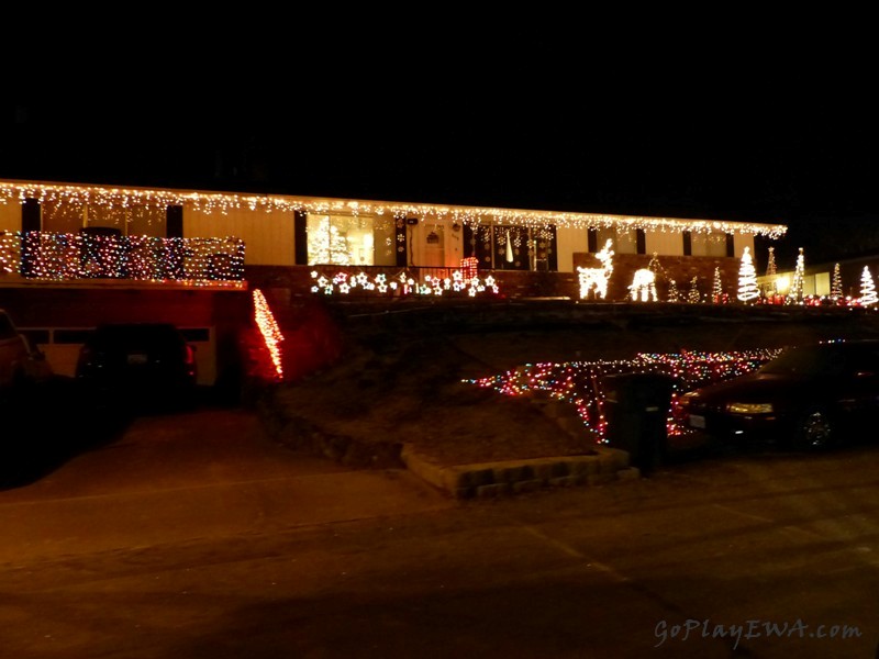 Breakfast with Santa in Selah