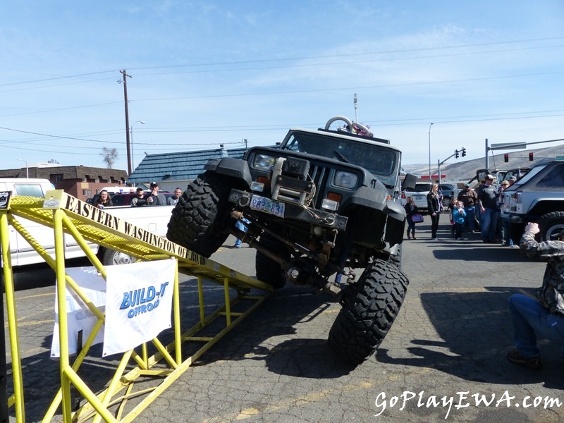 Selah Jeep Cruise