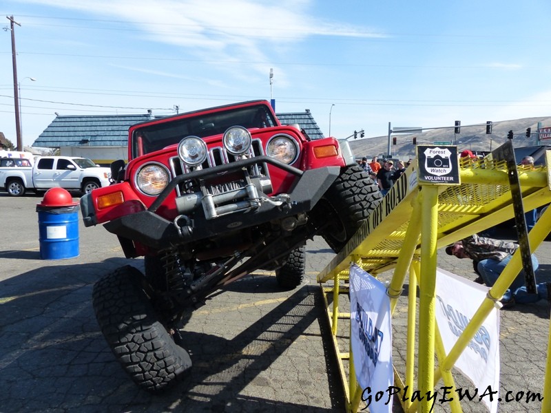 Selah Jeep Cruise