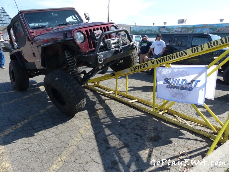 Selah Jeep Cruise