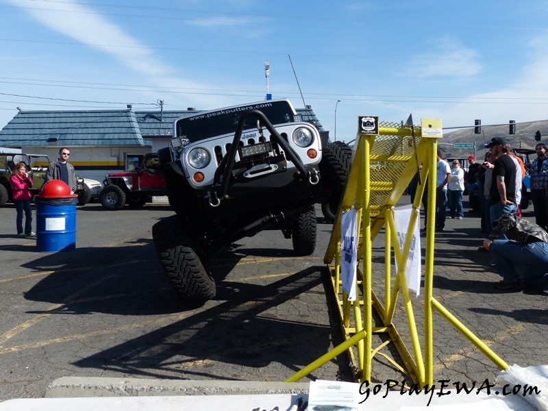 Selah Jeep Cruise