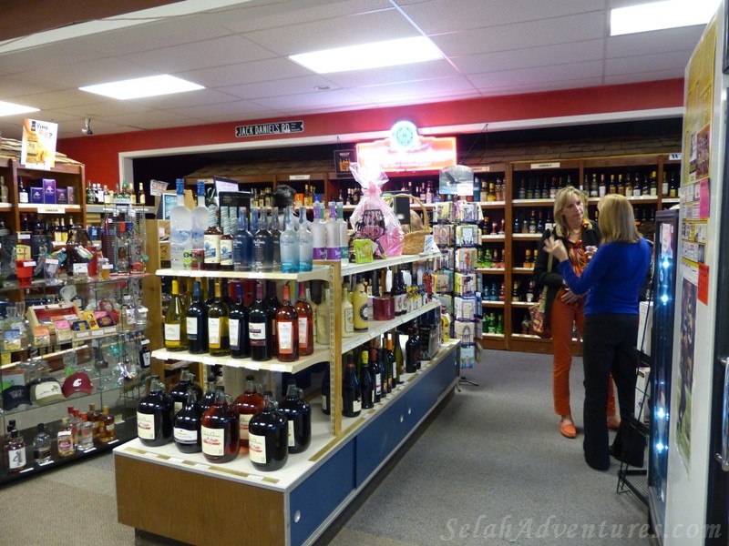 Selah Liquor & More Store