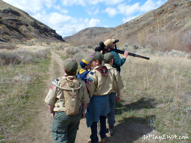 Selah Cub Scout Pack 276 Umtanum Creek hike