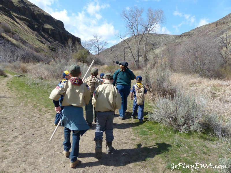 Selah Cub Scout Pack 276 Umtanum Creek hike