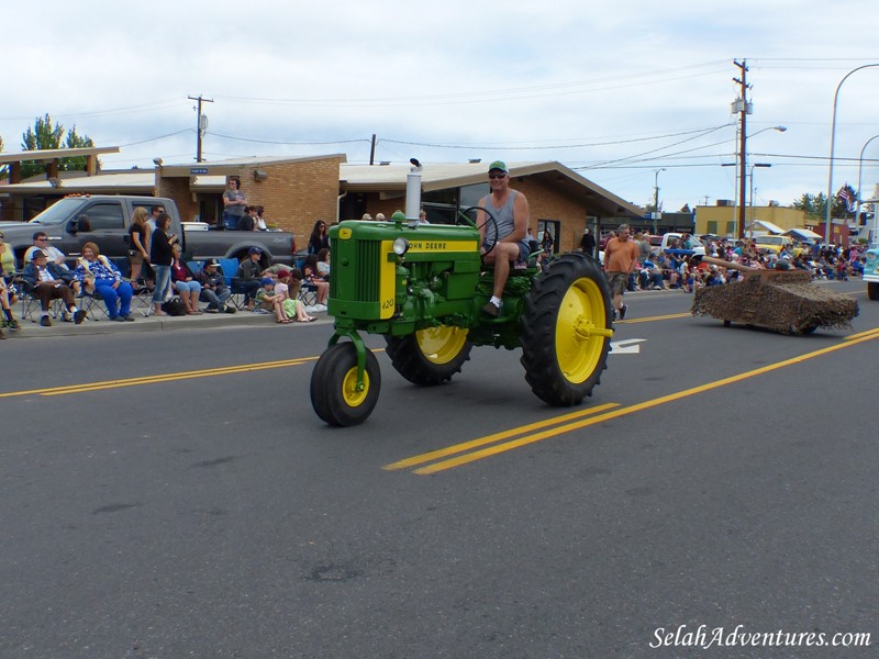 Selah Community Days