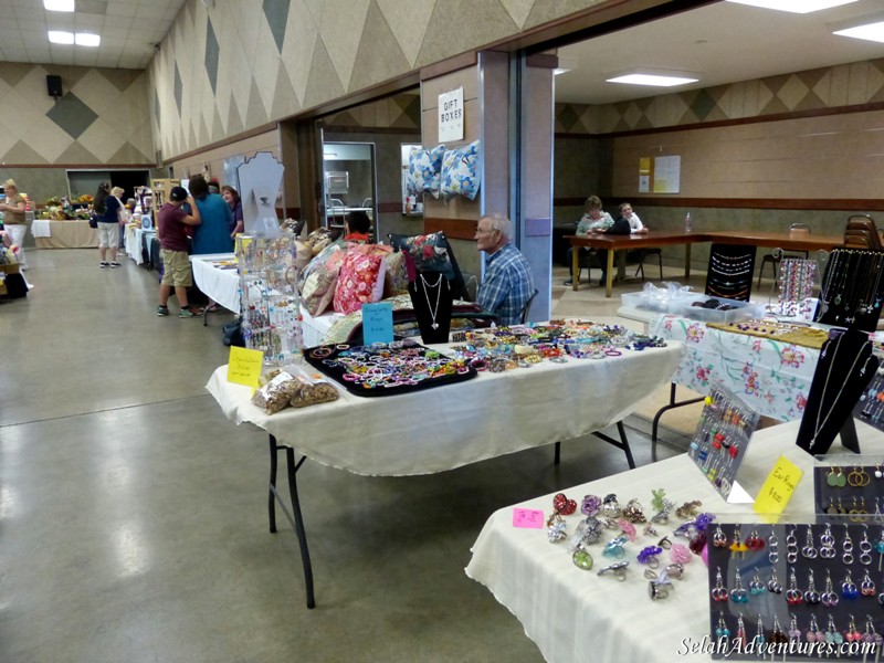 Selah Civic Center Spring Bazaar