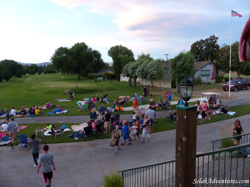 River Ridge Golf Course Movies on the Green