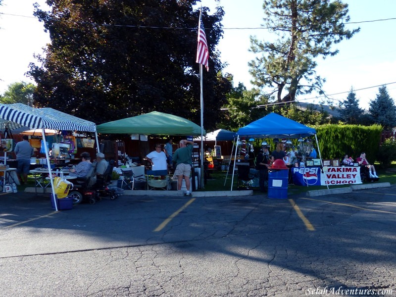 Selah's Wednesday Market