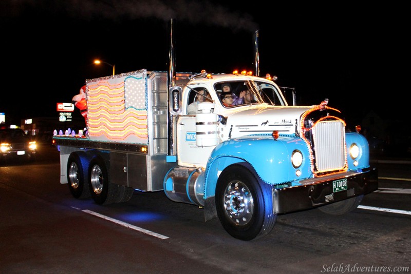 Selah Lighted Christmas Parade