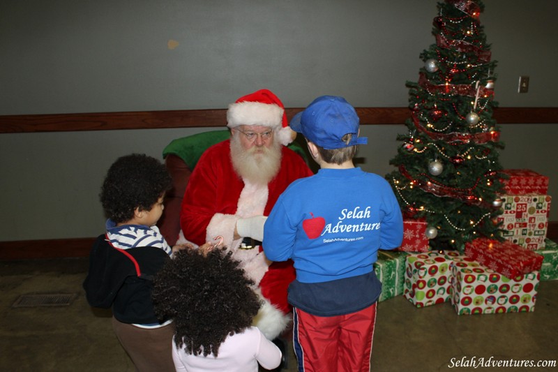 Selah Kiwanis Breakfast with Santa